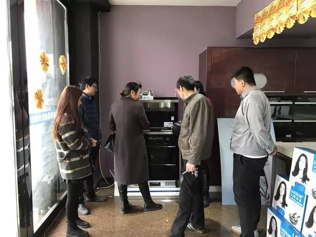 武穴耀世新店现场