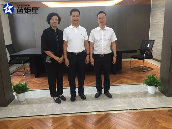 耀世集成灶智造小镇