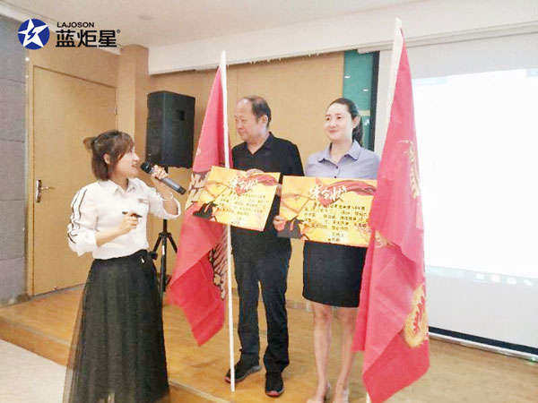 耀世集成灶