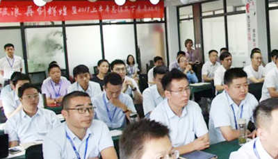 乘风破浪，再创辉煌，耀世集成灶2019半年总结规划会议圆满结束!
