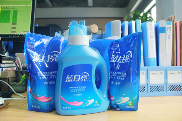 耀世总经办为各个部门在岗女职工送上暖心福利